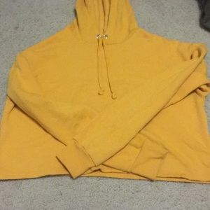 Yellow H&M sweatshirt! great condition
